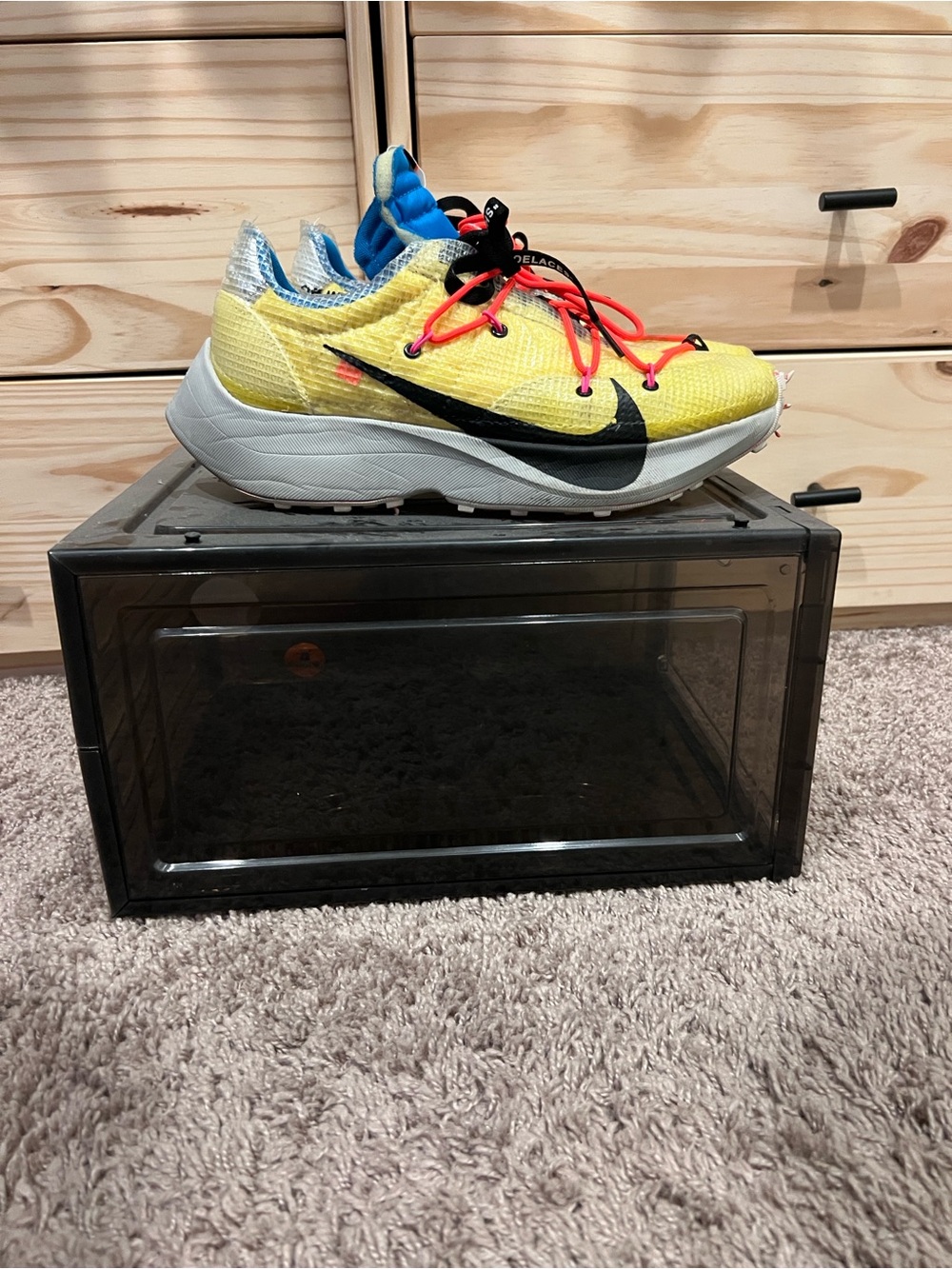 Off-White Mens Yellow, Black and Red Lace Sneakers